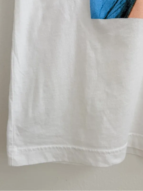Kacey Musgraves off-the-shoulder white cotton t-shirt - Image 6
