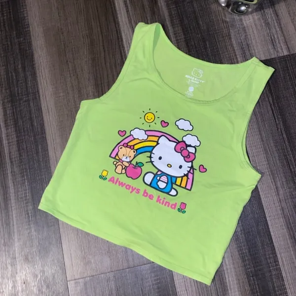 Hello Kitty Lime Green crop - Image 2