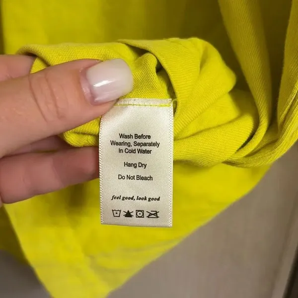 ✨Richer Poorer Long Sleeve Neon Yellow Sz Large Tee✨ - Image 6