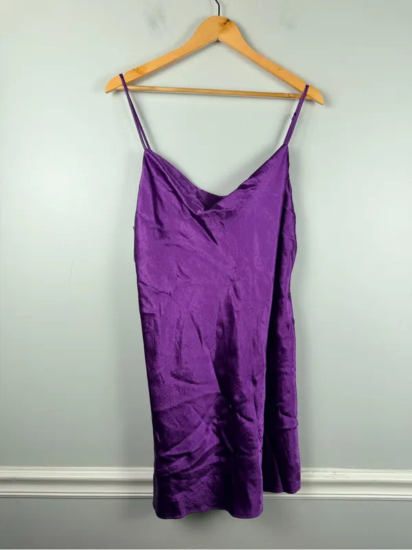 New Aritzia Babaton model dress in ube purple size large - Image 3