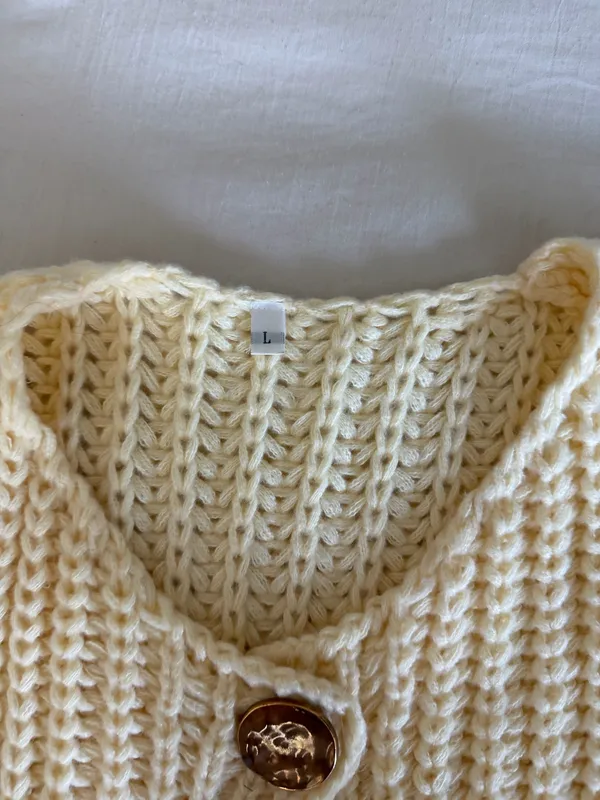 Yellow chunky knit sweater vest Size L - Image 3