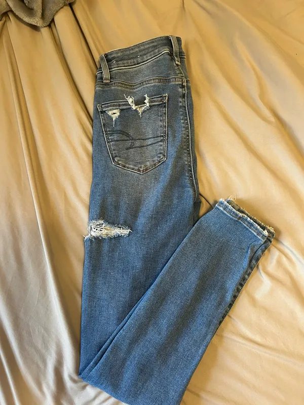 Outfitters Jeans - Image 5