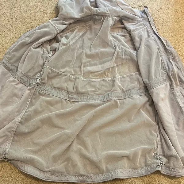 Lululemon Lightweight Full Zip Jacket Windbreaker In The Clear Size 6 Purple - Image 12