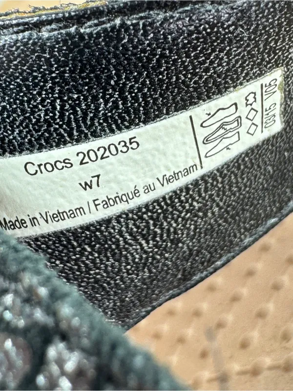 Crocs A Leigh Faux Cork Wedge Thong Sandals Black Tan Size 7 202035 - Image 10