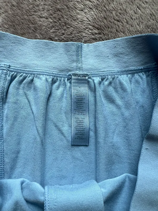 SKIMS Boxer Shorts - Image 4