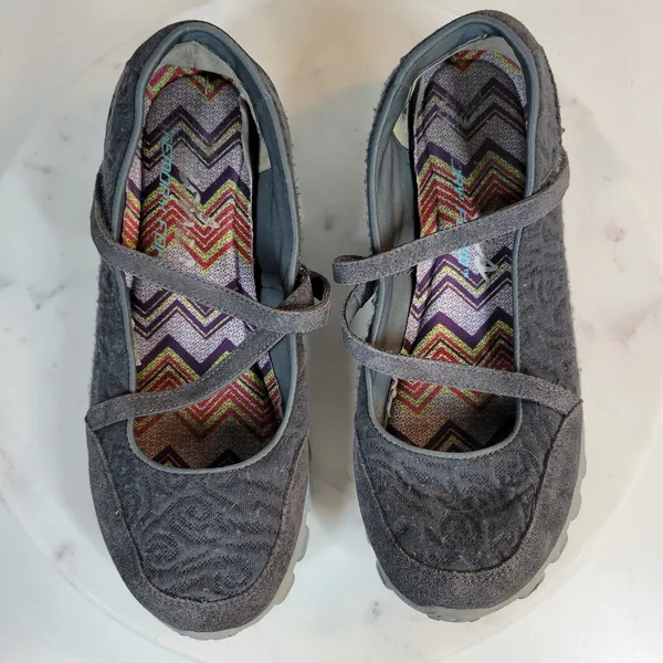 Skechers Womens Mary Jane Shoes 8 Gray Comfort Non-Slip Sneakers Memory Foam - Image 9