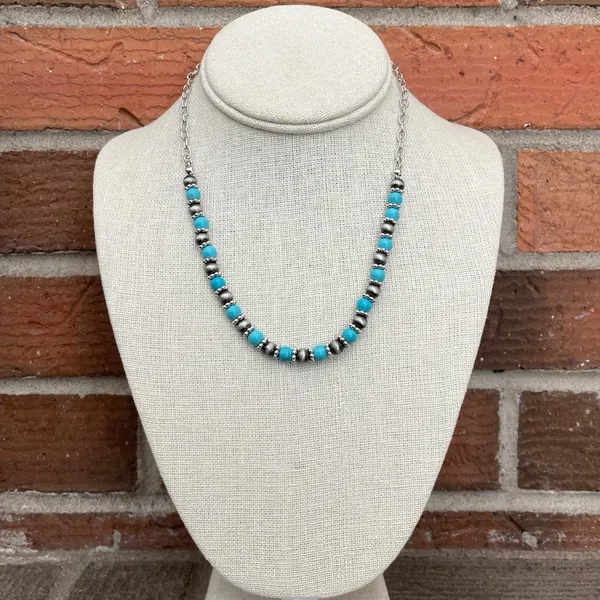 Cutout Concho Necklace Set with Faux Turquoise & Navajo Style Pearls - Image 4