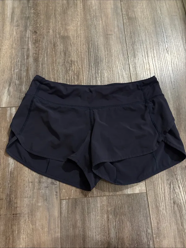 Lululemon midnight navy speed shorts size 6 - Image 6