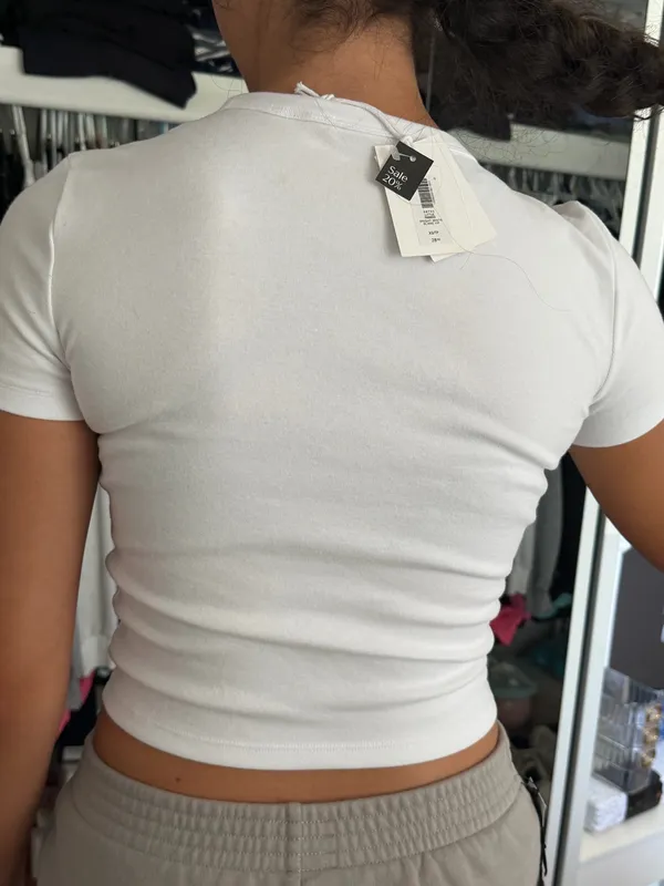 Aritzia top - Image 2