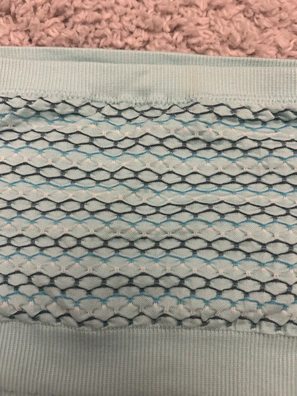 Aerie blue tube top with pattern - Image 3