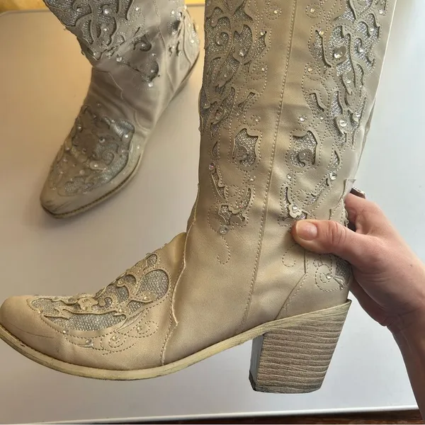 Corral Boots Women’s Size 37 6.5 Champagne Glitter Rhinestone Western Boots - Image 2
