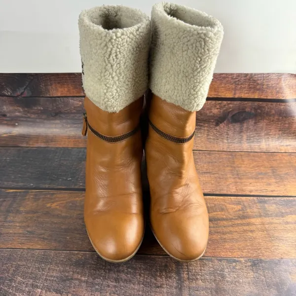B. Makowsky Tan Winter Boots with Cream Fur - Image 6