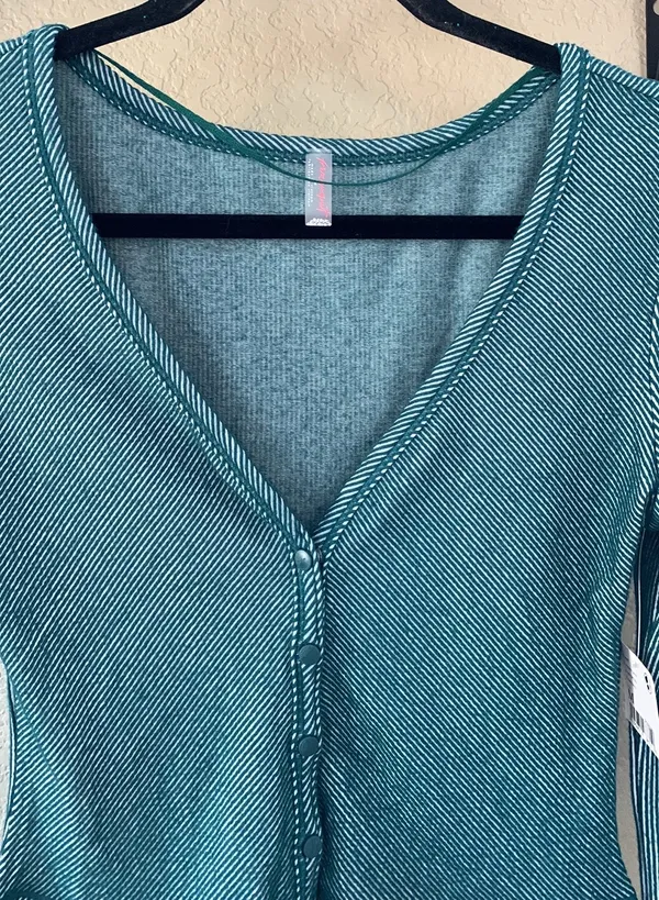 Free People Movement green striped soft top - Image 3