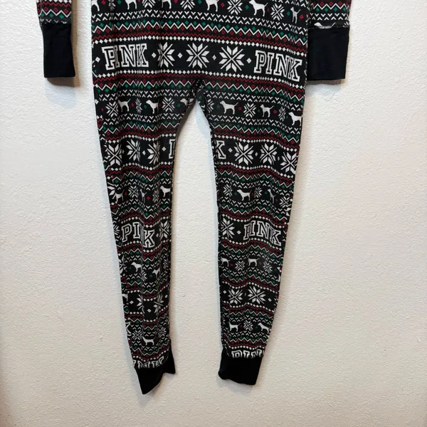 Pink by Victoria’s Secret Fair Isle Dog One Piece Pajamas Union Suit Size Medium - Image 3
