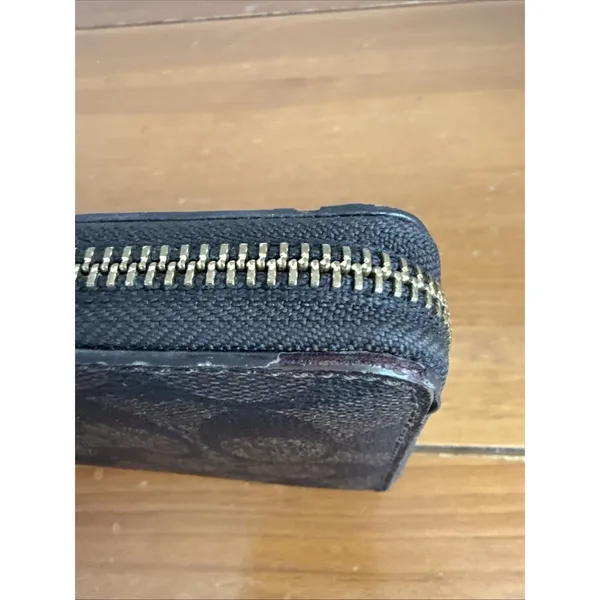 Coach Peyton Accordion Zip Around Wallet‎ Brown READ - Image 10