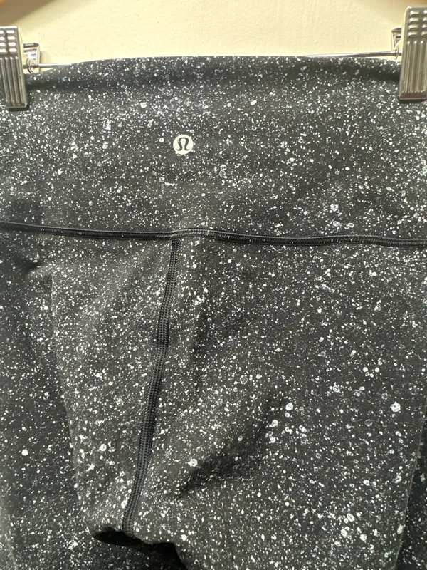 Lululemon Luminesce Splatter Ice Grey Black Align Crop 21 4 - Image 5