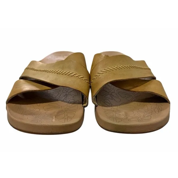 OluKai‎ Kipe'a Olu Slip On Slide Sandals Golden Harvest Women's Size 11 - Image 4