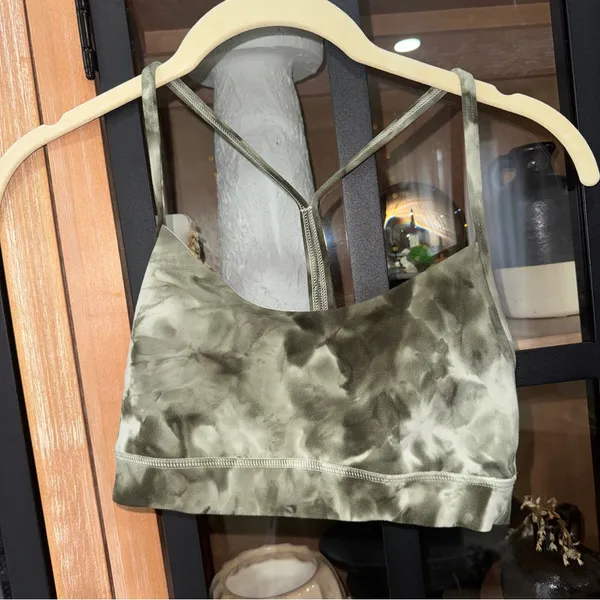 Lululemon Flow Y sports Nulu Bra Diamond Dye Light Sage Medium Olive tie tank - Image 6
