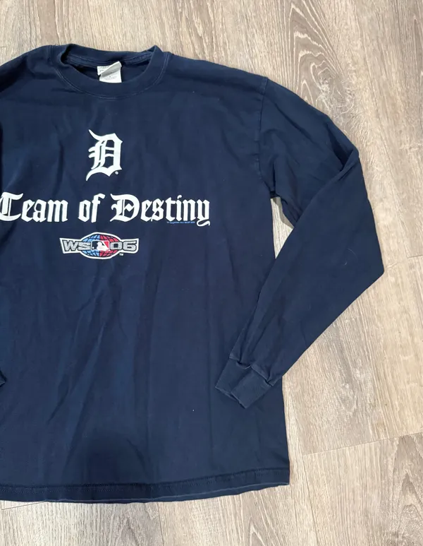 Lee sports vintage Detroit tigers long sleeve tee - Image 2