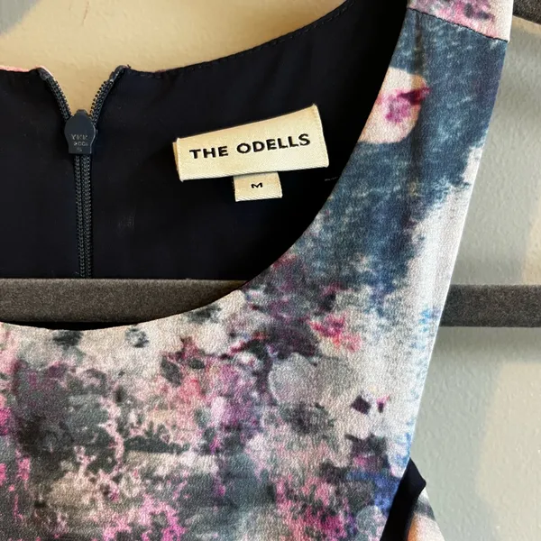 The Odell’s Floral Sleeveless 100 % Silk Dress Blue and Purple Medium - Image 6