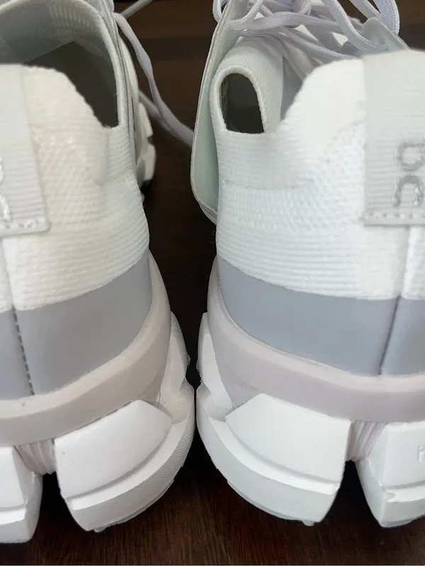 On Running Cloudswift Women’s 8.5 / Men’s 7 All White Running Shoes New - Image 3