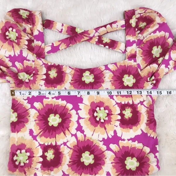 FREE PEOPLE Give Me‎ More Floral Crop Top Puff Sleeve Crisscross Back Small - Image 13
