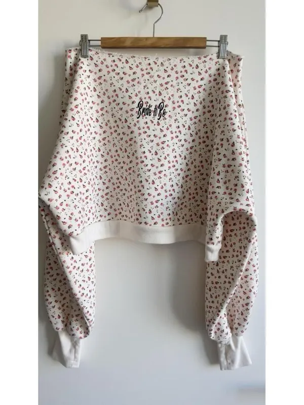 Blogilates Bride To Be Floral Off Shoulder Sweatshirt Medium Ivory Pink Cozy - Image 3