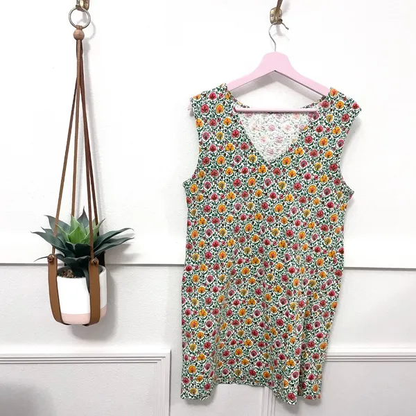 Boden Sleeveless Jersey Shift Dress in Enchanting Bloom Size 6 D0616 - Image 6