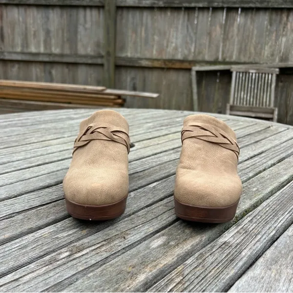 B.o.c‎ nwot Cadi Clogs size 7 fall athletic shoes slip on whimsy spring - Image 6
