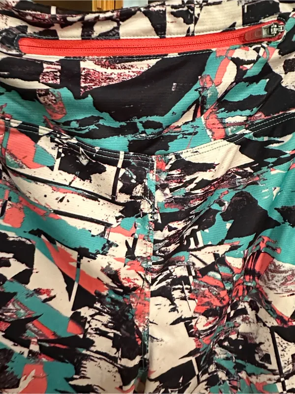 The North Face Coral, Teal & Black Abstract Running Shorts - Image 4