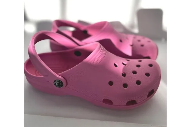 Crocs Classic Clogs Comfort Slip On Casual Shoes Pink Women's Size 9 - Image 2