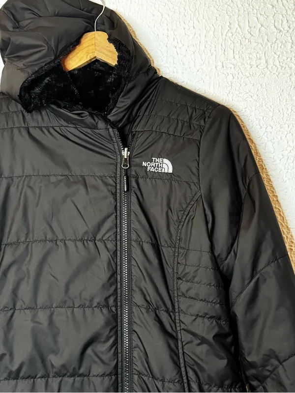 The North Face Mossbud Swirl Reversible Black Hooded Quilted Parka - Image 2