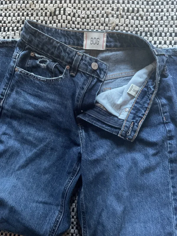 BDG Baggy Jeans - Image 3