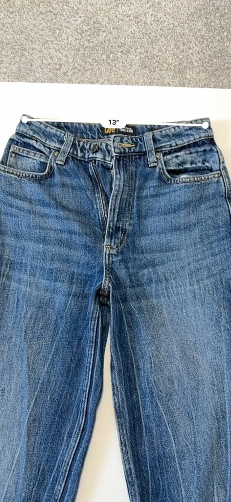 Lee Vintage Modern High Rise Relaxed Stovepipe Jeans - Image 10