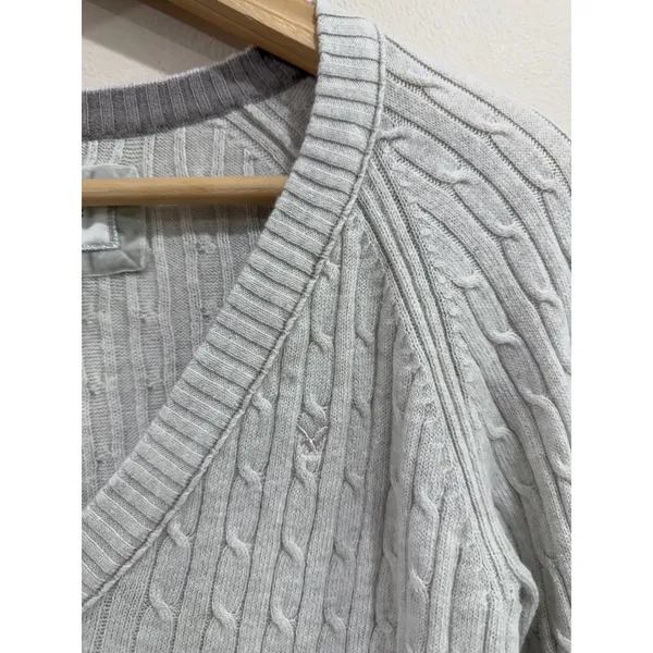 American Eagle Womens Cable Knit V-Neck Sweater Gray Cotton Angora Blend Large - Image 6
