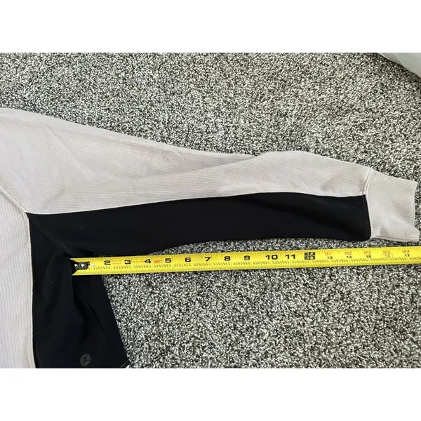 Danskin Tan and black Colorblock Crew Neck long sleeve sweatshirt M - Image 9