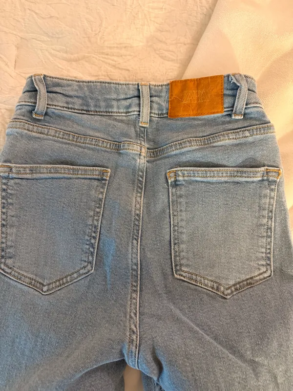 ZARA Jeans Straight - Image 2