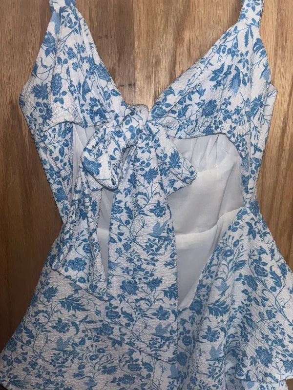 Boutique Dress Size M - Image 2