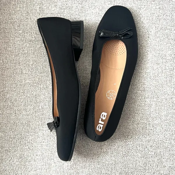 Caravelle NEW ara Black Ballet Flats Block Heels - Image 3