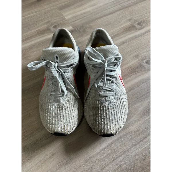 Nike React Infinity Run Flyknit 3 Grey Bright Crimson Used Women 8.5 - Image 2