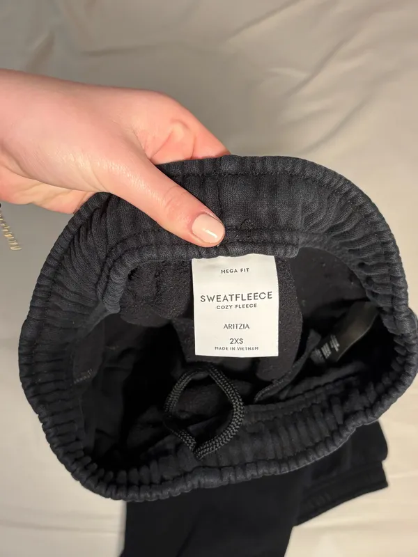 Black Aritzia sweatpants mega  - Image 5