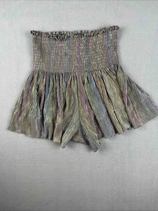 Queen of Sparkles Iridescent Pleated Swing Shorts Size: Medium - Image 3