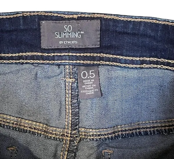 So Slimming By Chico's Womens Jeans Size 0.5 Capri Jeweled Ankles Blue 31X27 - Image 4