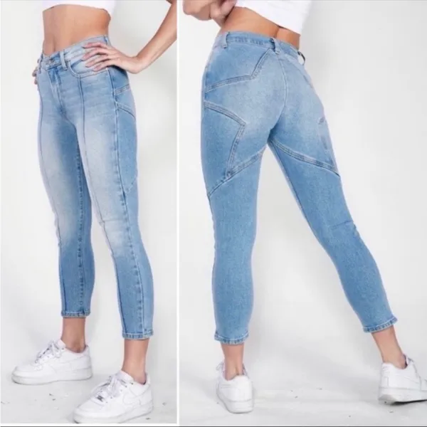 Revice Venus High Rise Cropped Star Jeans: Light Year Wash - Image 6