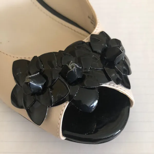 Anne Klein open toe heels - Image 2