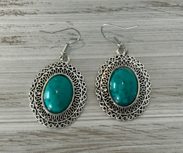 Silver Tone Dangle Pierced Earrings Faux Turquoise Cabochons Blue - Image 4