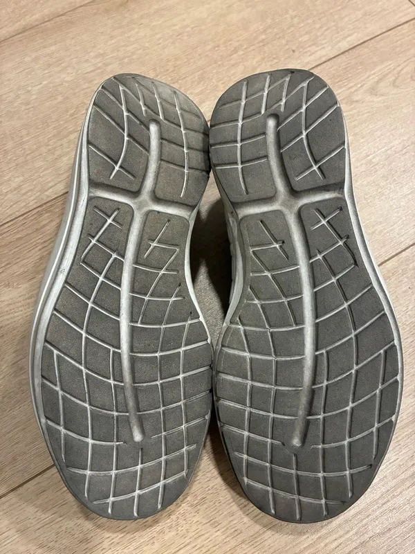 OOFOS OOmega eeZee Low Women’s Recovery Shoe Black Sneaker Slip On Size 10 - Image 9