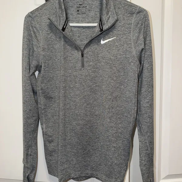 Nike‎ Dri Fit Gray Long Sleeve 1/4 Zip Athletic Top Women's Sz Sm - Image 2