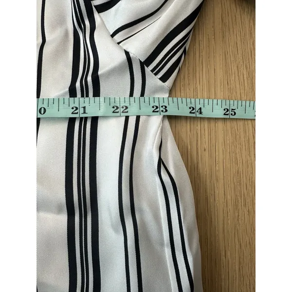 NWT Zara Women Striped Silky Button Down Shirt Long Sleeve Size Large 2498 - Image 6