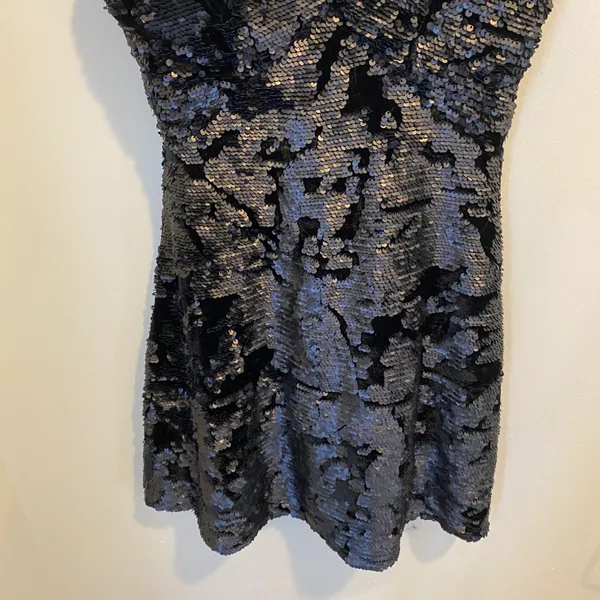 Gianni Bini Black Sequin Dress - Image 4